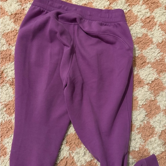 lululemon athletica Scuba Joggers - Picture 3 of 3